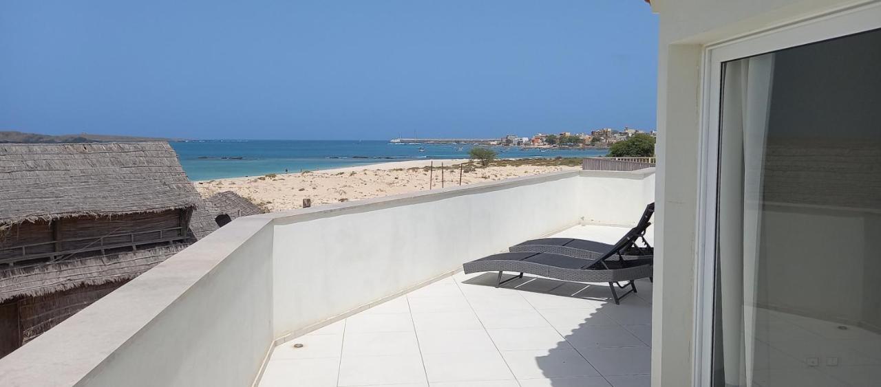 Katlantik Beach House Deluxe Sal Rei Exteriör bild