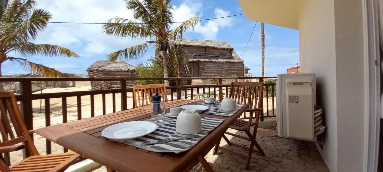 Katlantik Beach House Deluxe Sal Rei Exteriör bild
