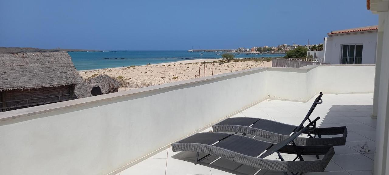 Katlantik Beach House Deluxe Sal Rei Exteriör bild